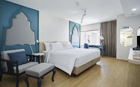 56 Hotel Sukhumvit 3*